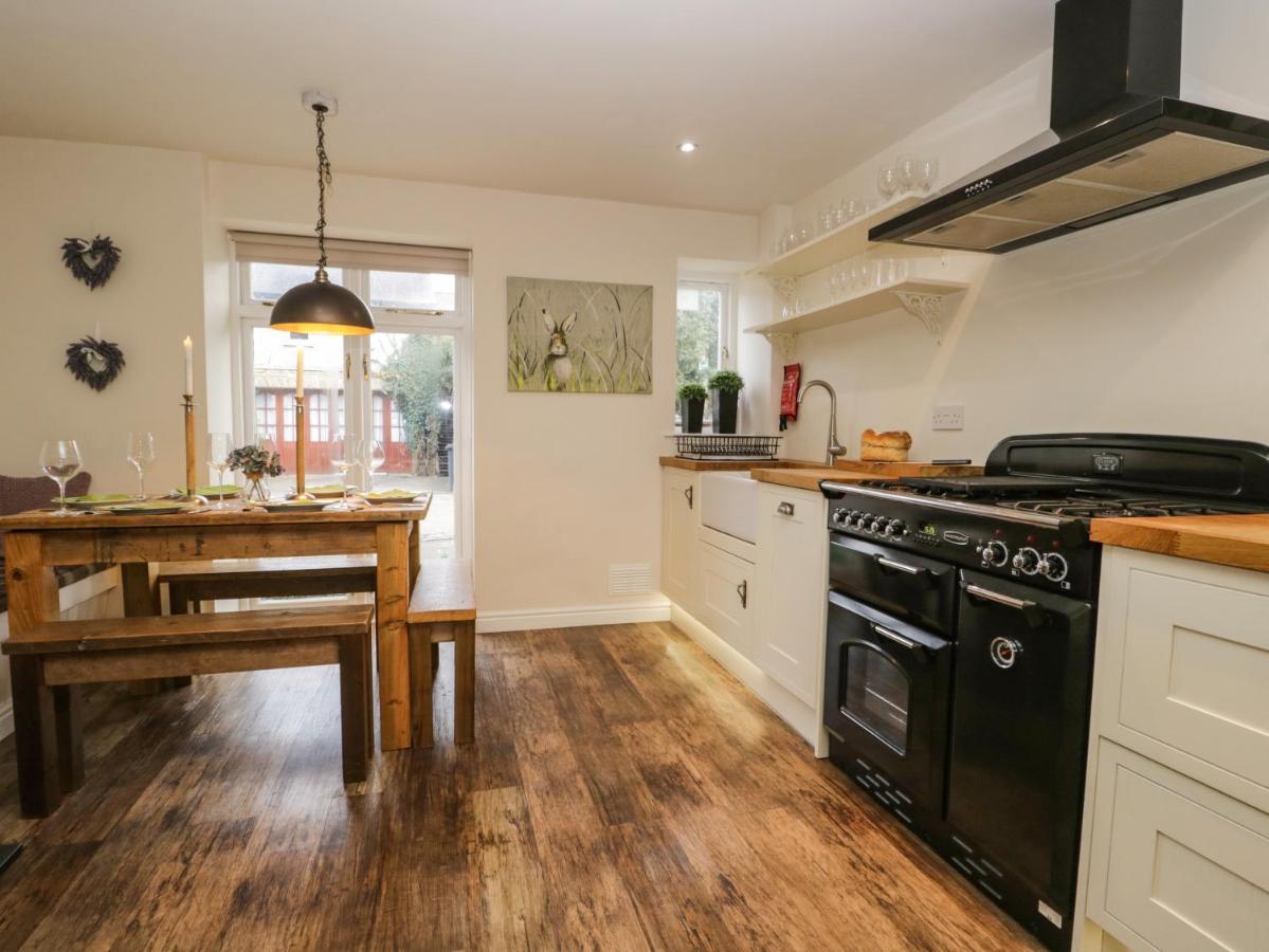 칸포스 Kirkby House 빌라 외부 사진