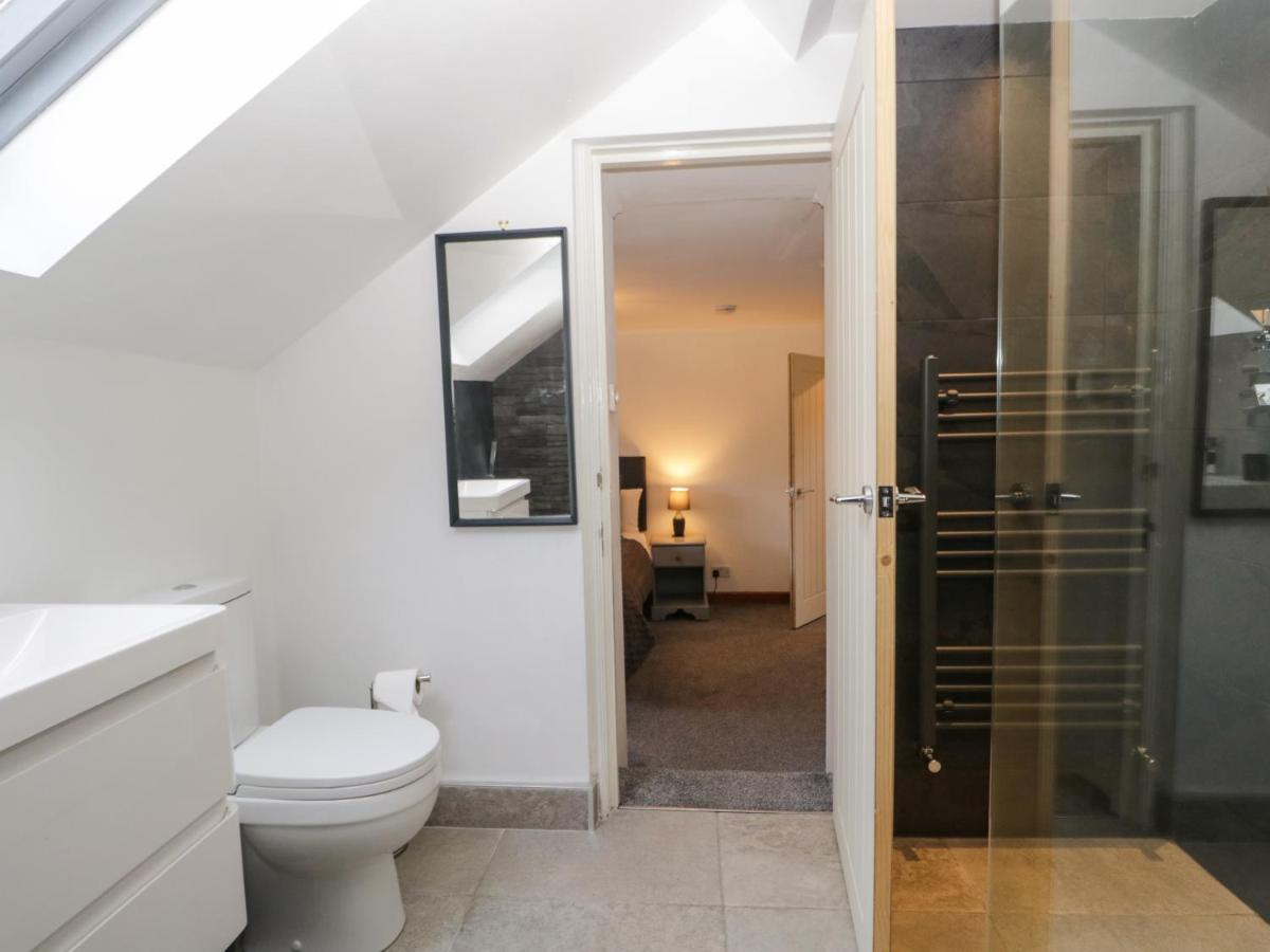 칸포스 Kirkby House 빌라 외부 사진