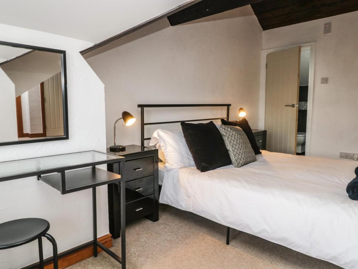 칸포스 Kirkby House 빌라 외부 사진
